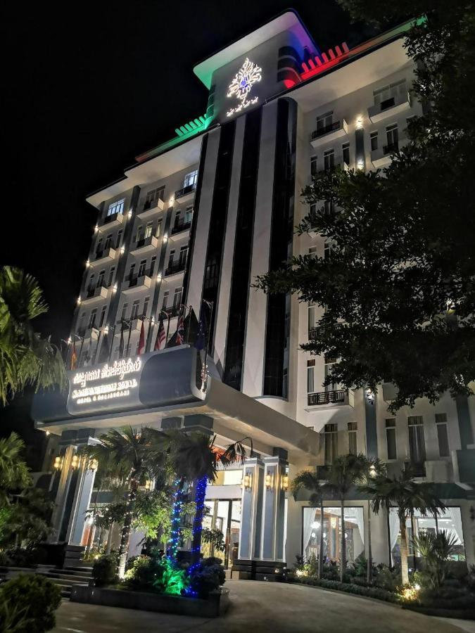 磅同皇家酒店 Kâmpóng Thum 外观 照片